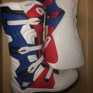 Alpinestar Dirt Bike Boots size 10